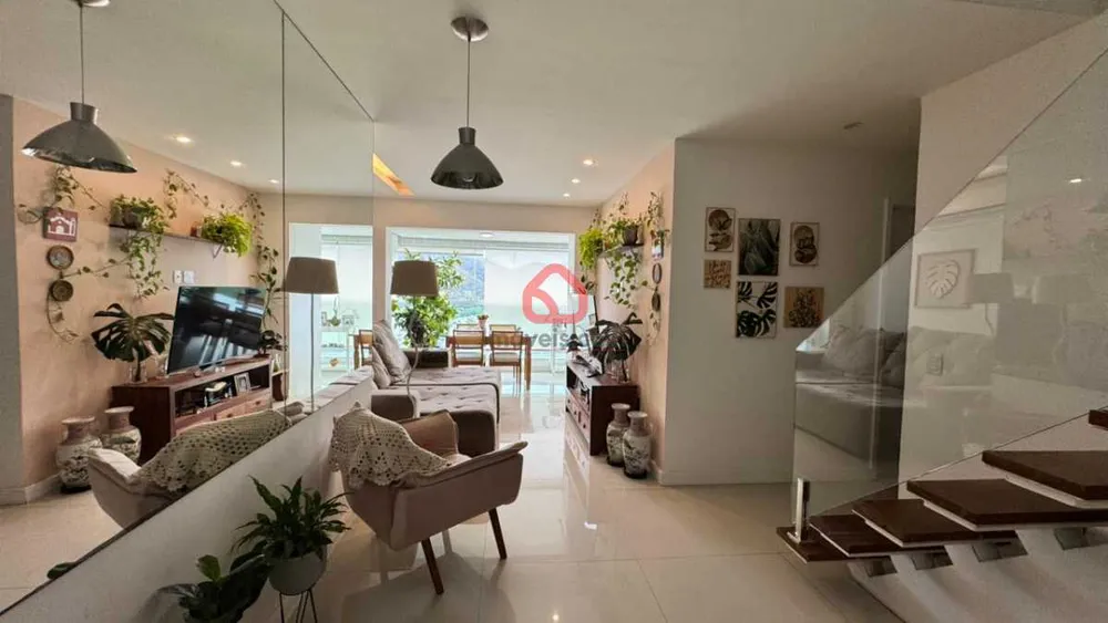 Cobertura, 4 quartos, 220 m² - Foto 1