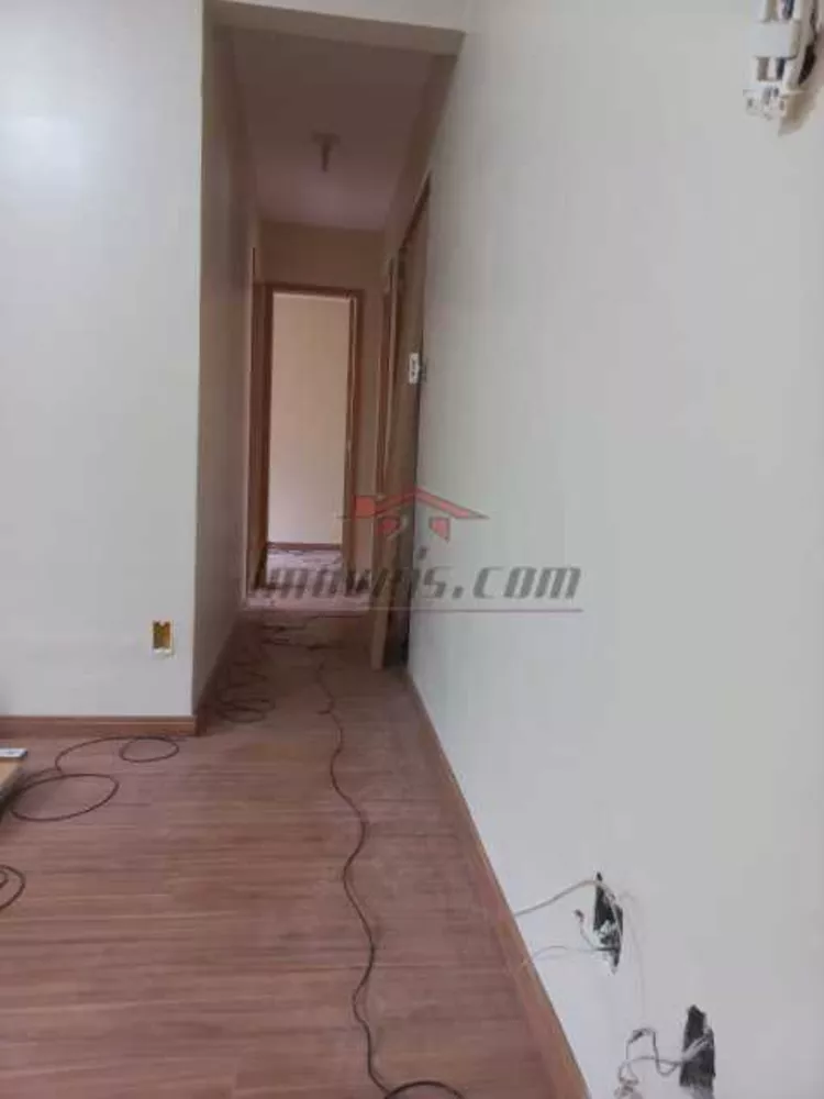 Apartamento à venda com 3 quartos, 70m² - Foto 2