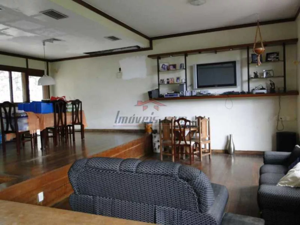 Casa, 5 quartos, 412 m² - Foto 2