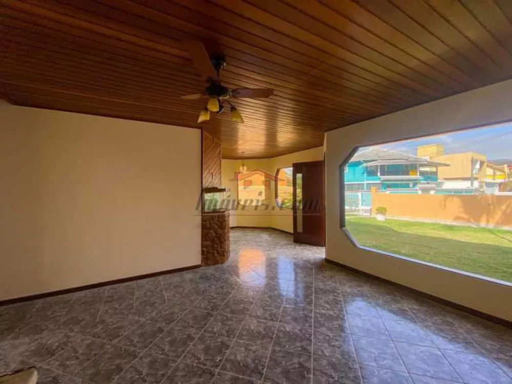 Casa de Condomínio à venda com 3 quartos, 100m² - Foto 2