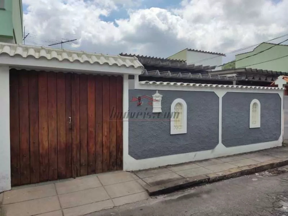 Casa de Condomínio à venda com 2 quartos, 110m² - Foto 1