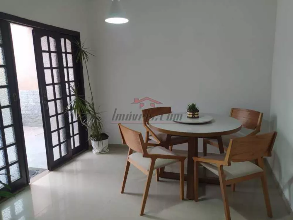 Casa, 3 quartos, 286 m² - Foto 2