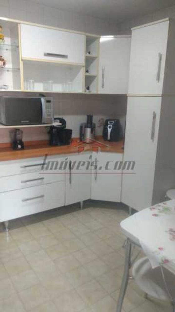 Apartamento à venda com 2 quartos, 105m² - Foto 2