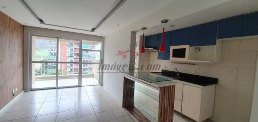 Apartamento à venda com 2 quartos, 68m² - Foto 4