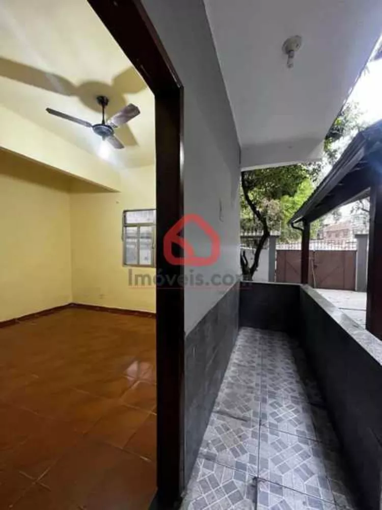 Casa, 4 quartos, 240 m² - Foto 6