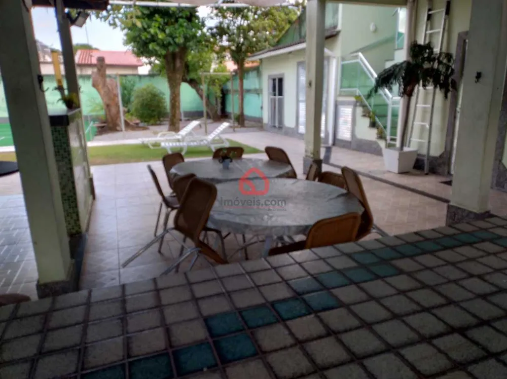 Casa, 3 quartos, 270 m² - Foto 11