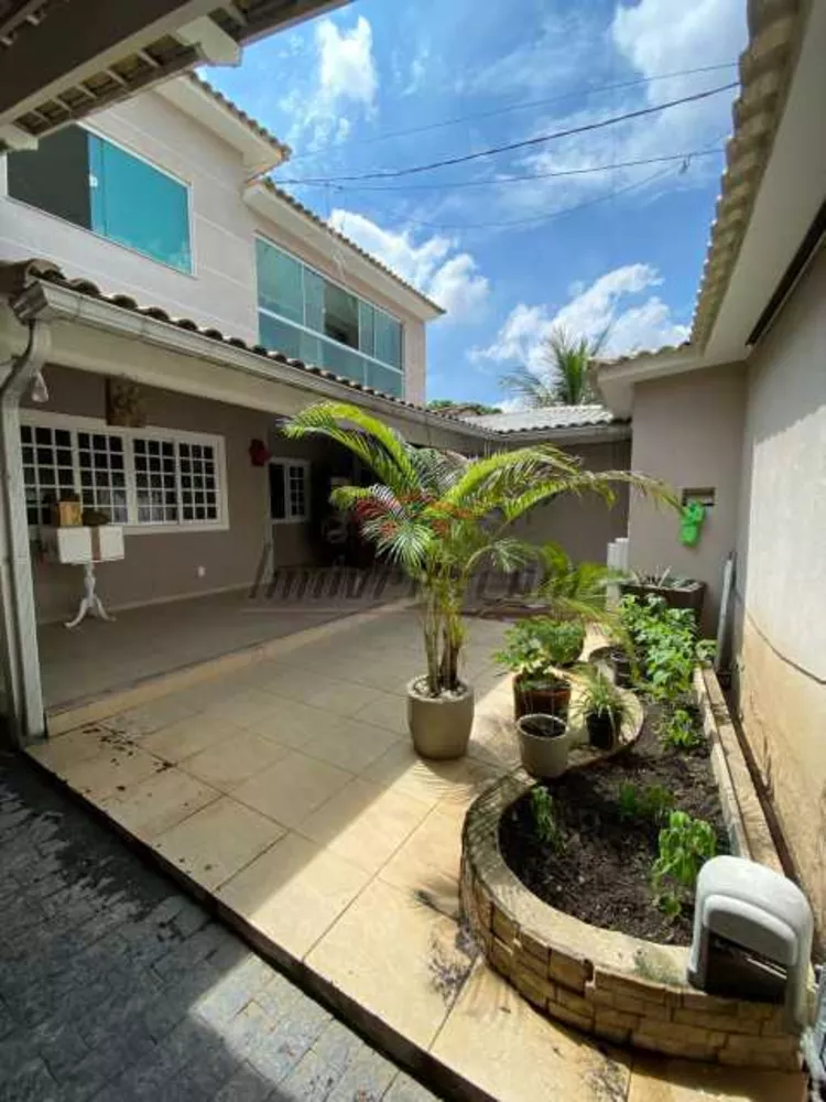 Casa, 3 quartos, 240 m² - Foto 10