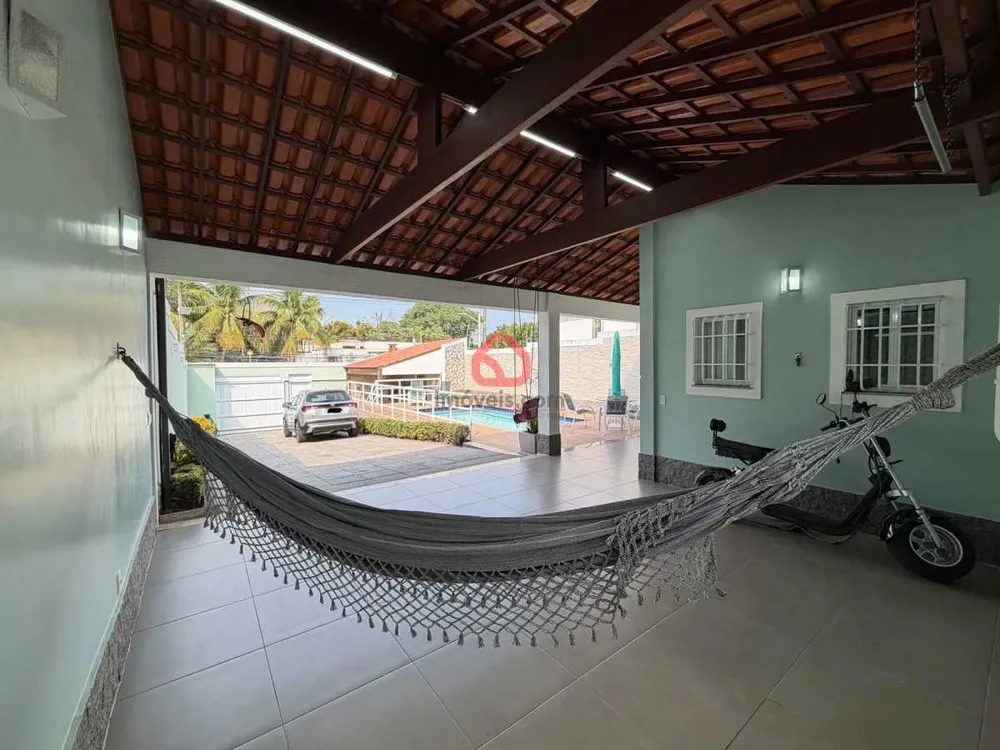 Casa, 5 quartos, 305 m² - Foto 2