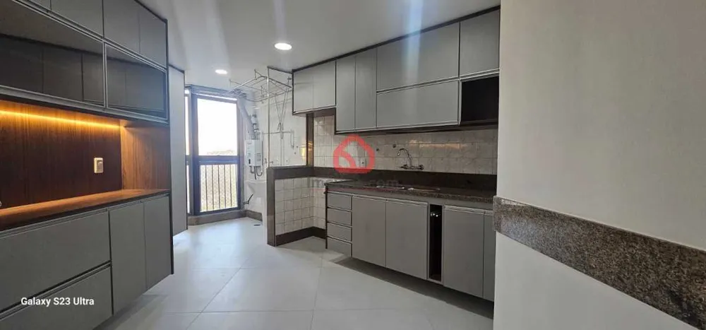 Apartamento, 3 quartos, 200 m² - Foto 23