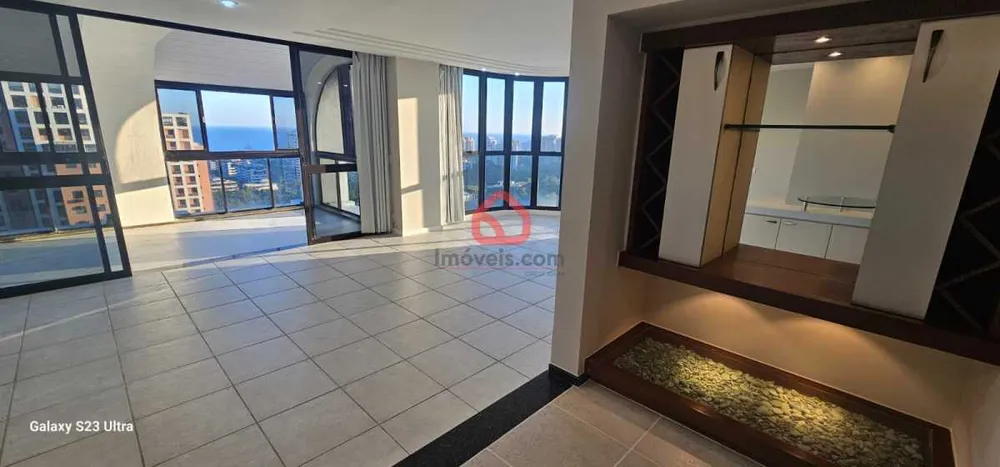 Apartamento, 3 quartos, 200 m² - Foto 2