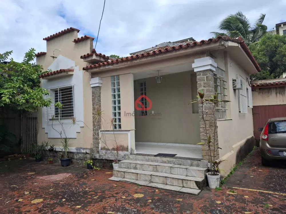 Casa, 2 quartos, 48 m² - Foto 1