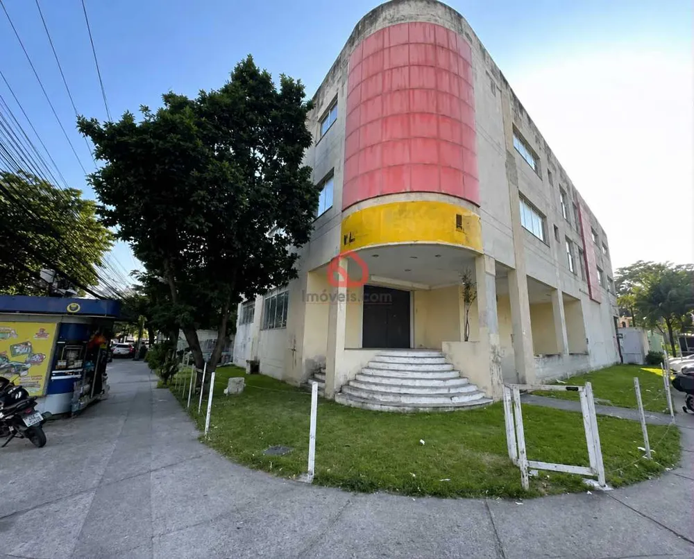 Prédio Inteiro, 1027 m² - Foto 1