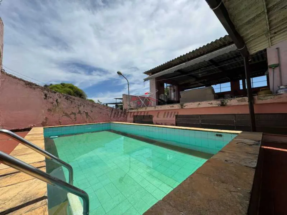 Casa, 3 quartos, 255 m² - Foto 1
