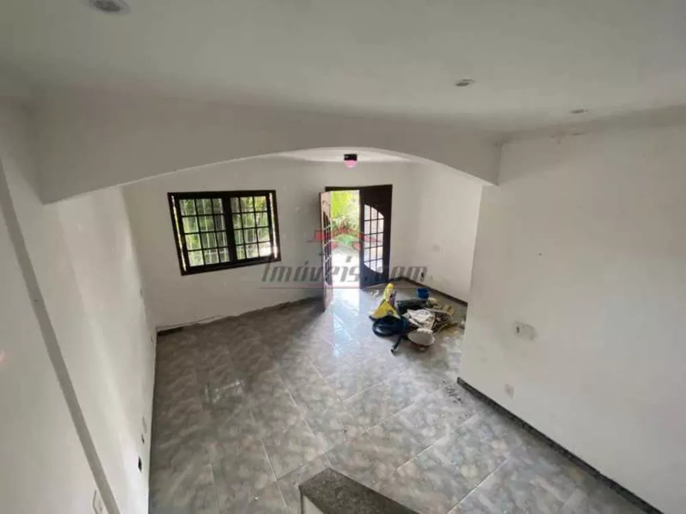 Casa, 3 quartos, 198 m² - Foto 3