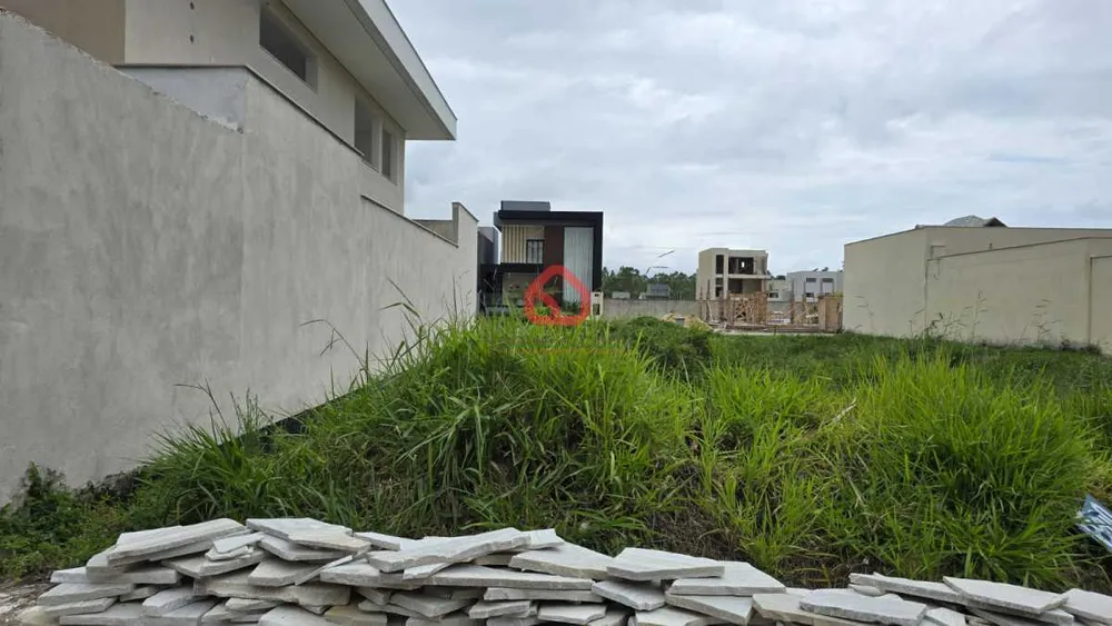 Terreno, 180 m² - Foto 1