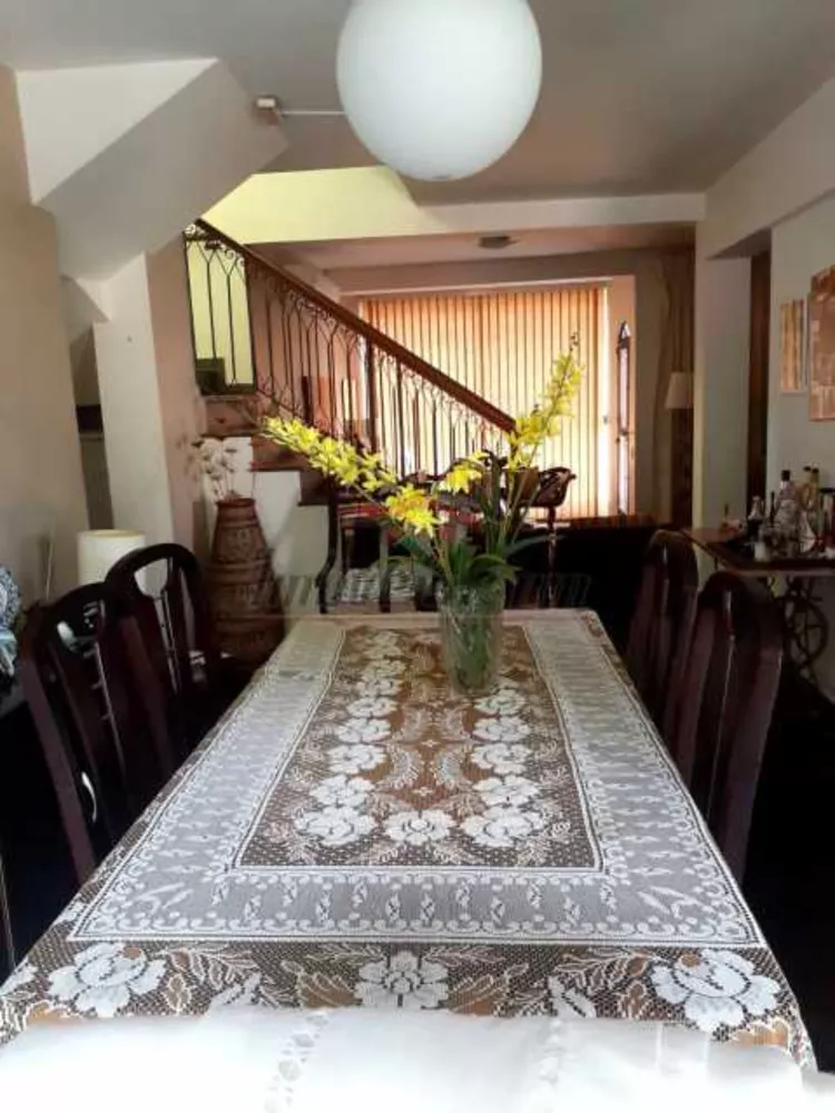 Casa, 3 quartos, 210 m² - Foto 4