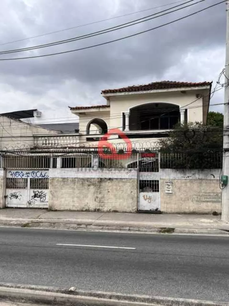 Casa, 4 quartos, 342 m² - Foto 1