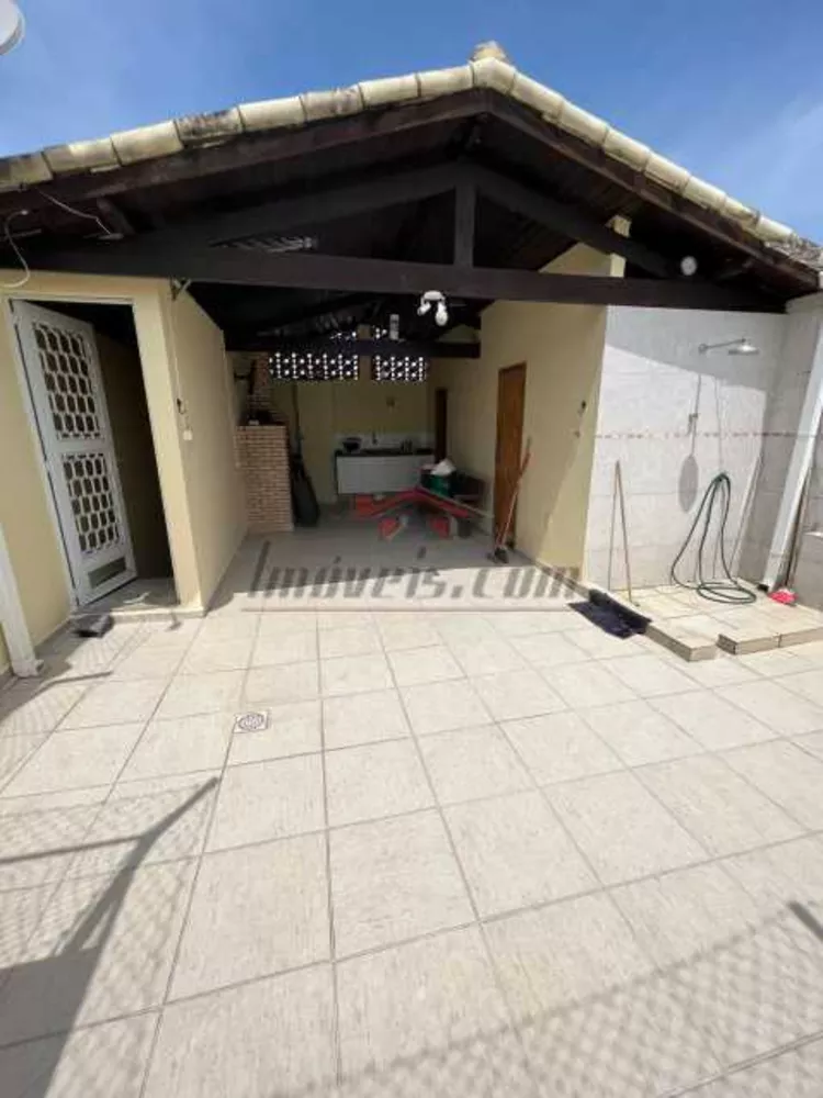 Casa de Condomínio à venda com 3 quartos, 90m² - Foto 1