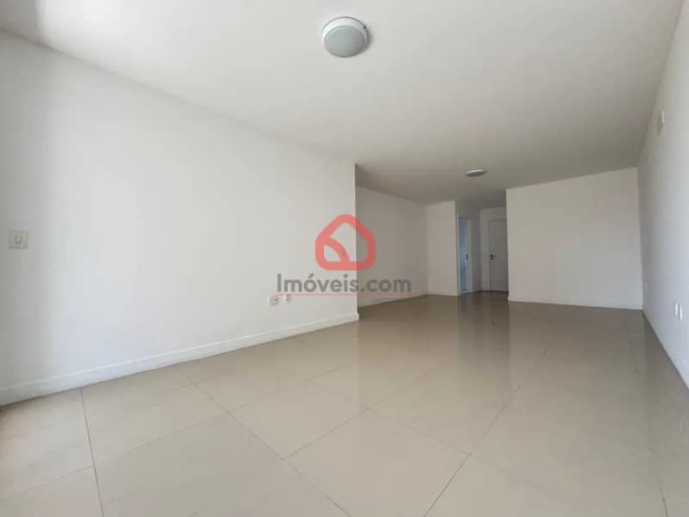 Apartamento, 3 quartos, 115 m² - Foto 2
