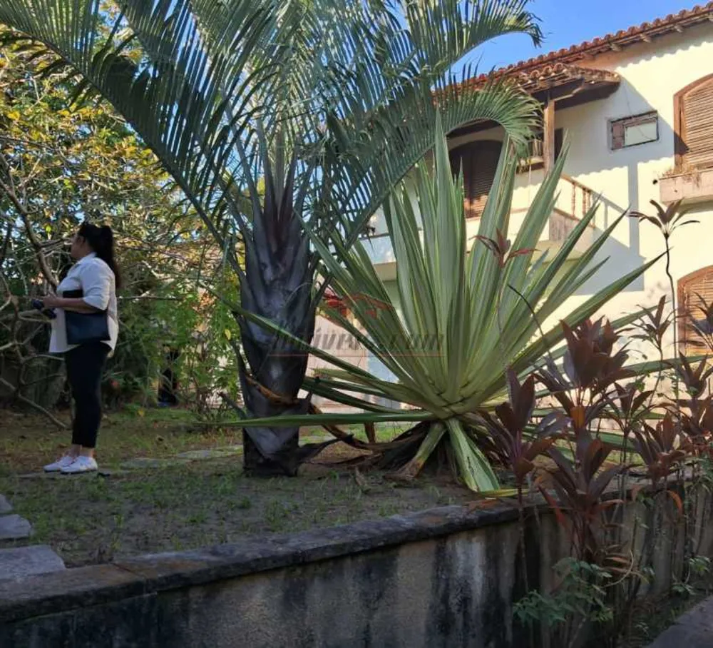 Casa, 5 quartos, 300 m² - Foto 16