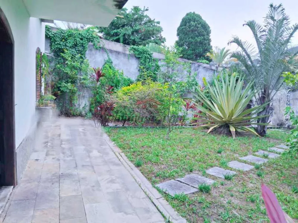 Casa, 5 quartos, 300 m² - Foto 18