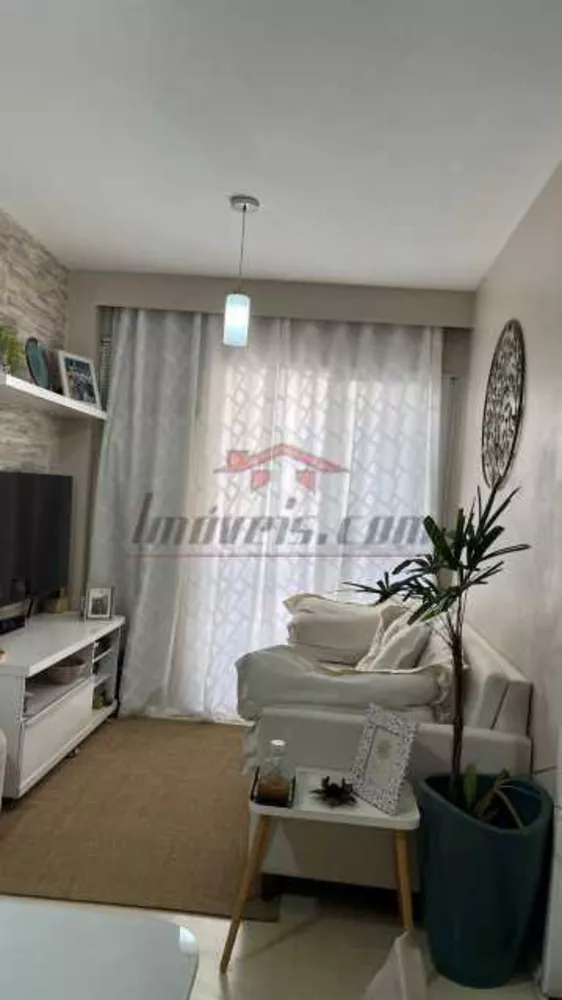 Apartamento à venda com 3 quartos, 64m² - Foto 4