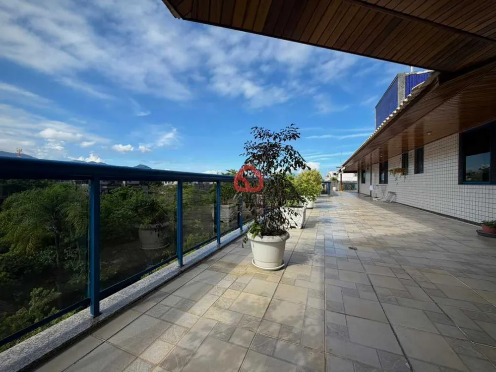 Cobertura, 3 quartos, 232 m² - Foto 8