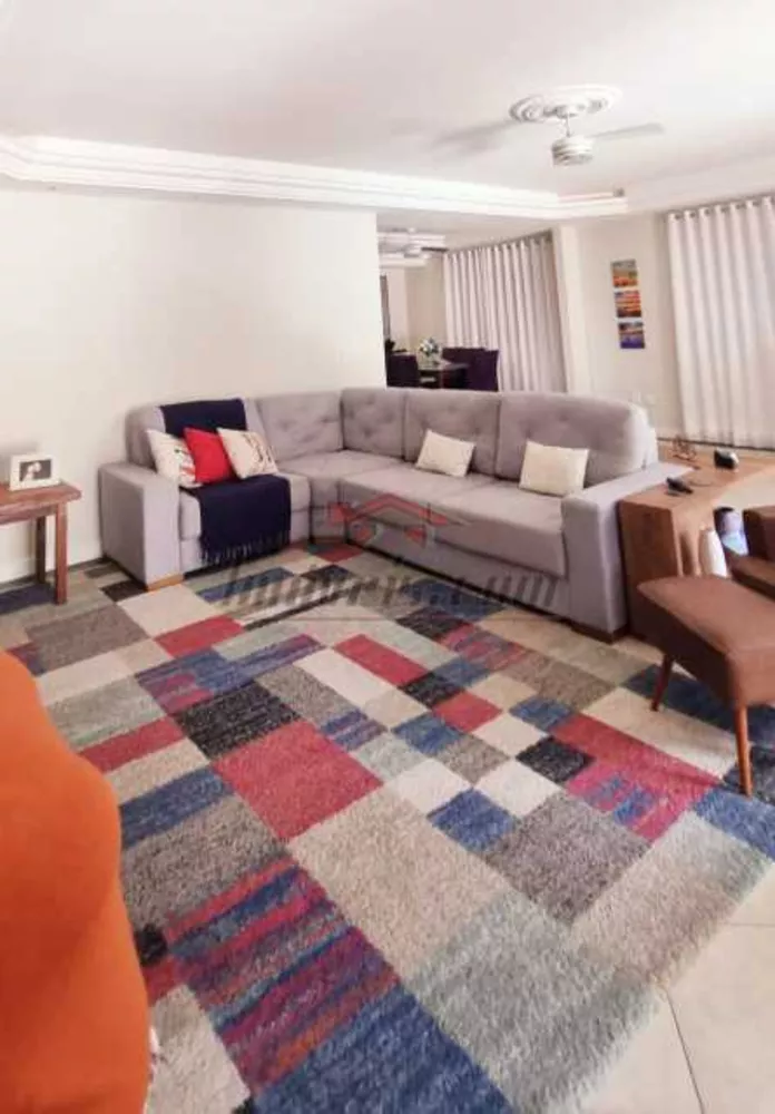 Casa, 4 quartos, 279 m² - Foto 1