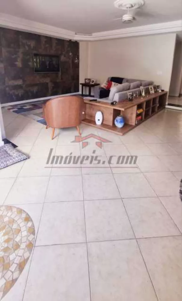 Casa, 4 quartos, 279 m² - Foto 2