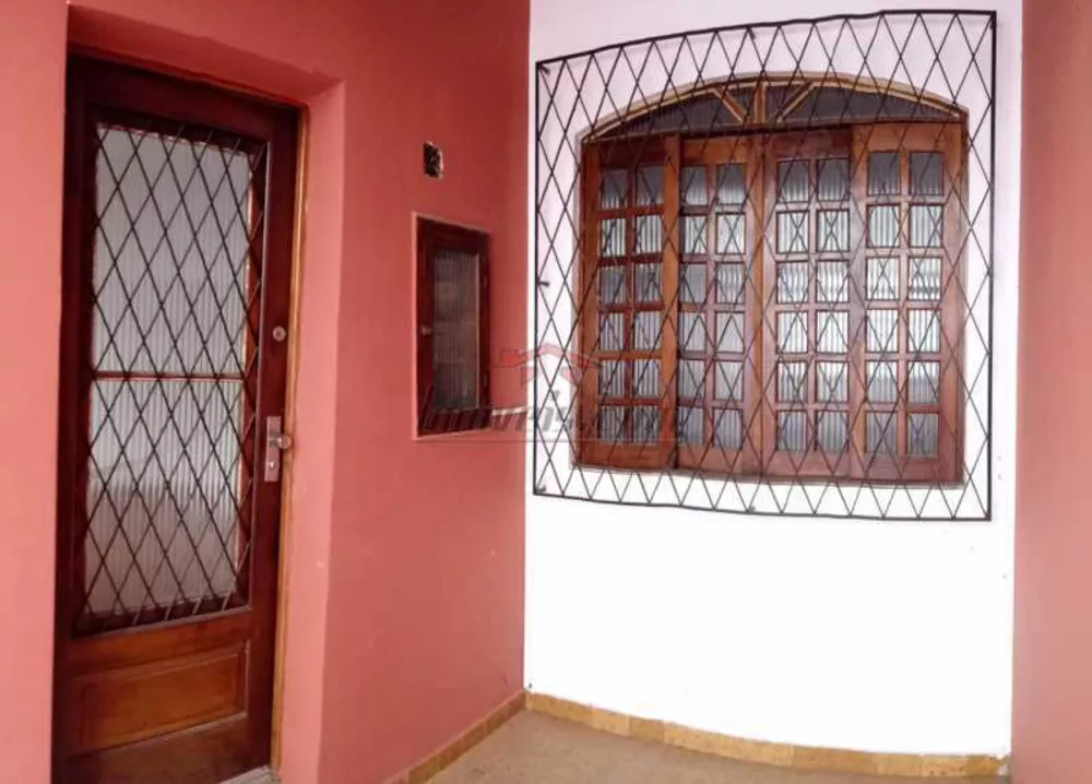 Casa de Vila à venda com 3 quartos, 180m² - Foto 2