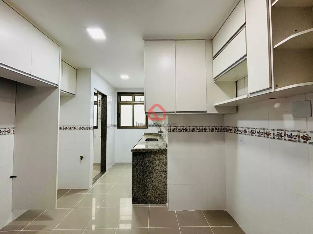 Apartamento, 3 quartos, 158 m² - Foto 2