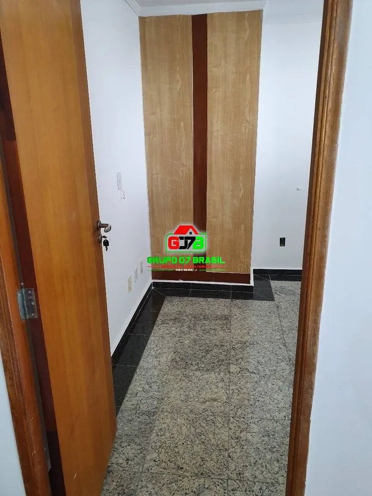 Sala-Conjunto, 32460 m² - Foto 5