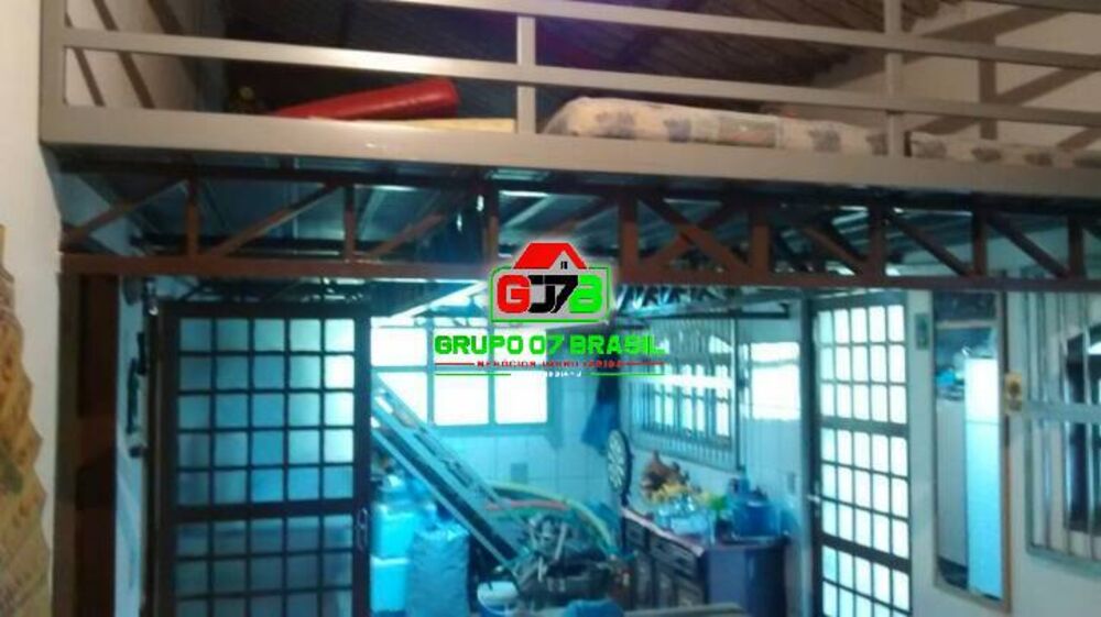 Chácara à venda com 3 quartos, 1m² - Foto 1