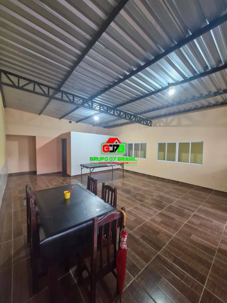 Chácara, 4 quartos, 600 m² - Foto 1