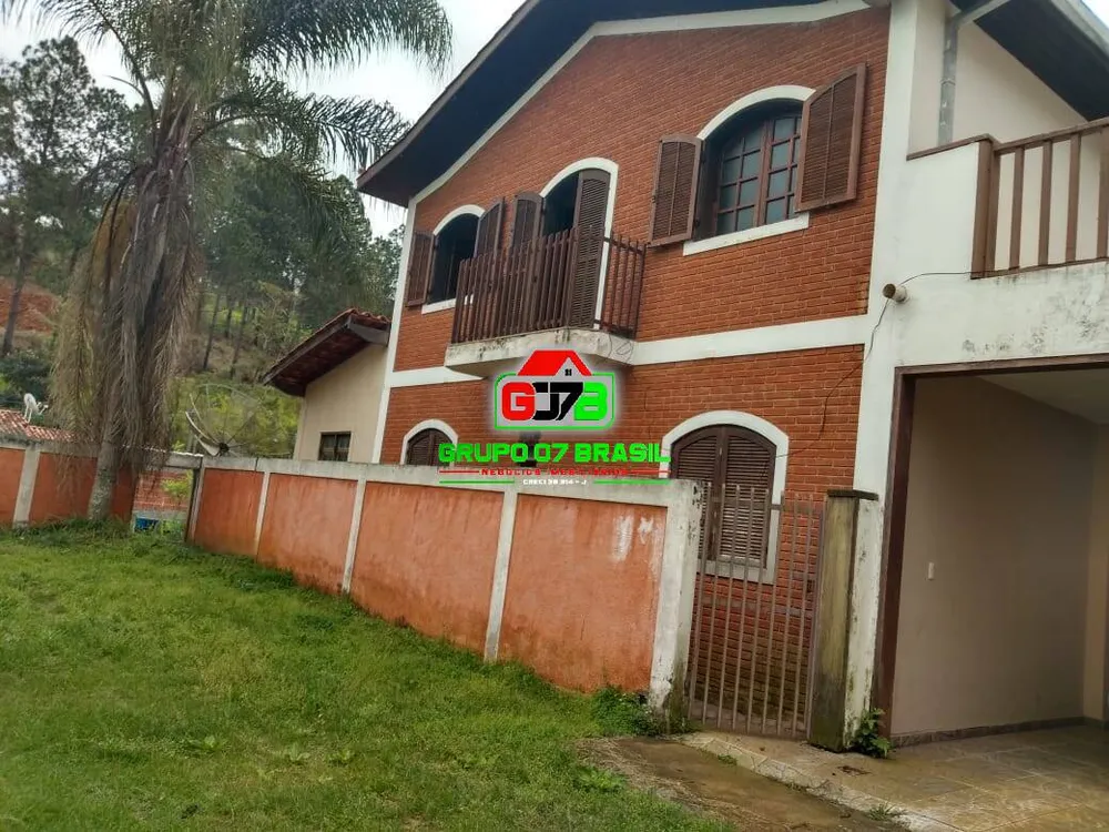 Sítio, 3 quartos, 640 m² - Foto 1