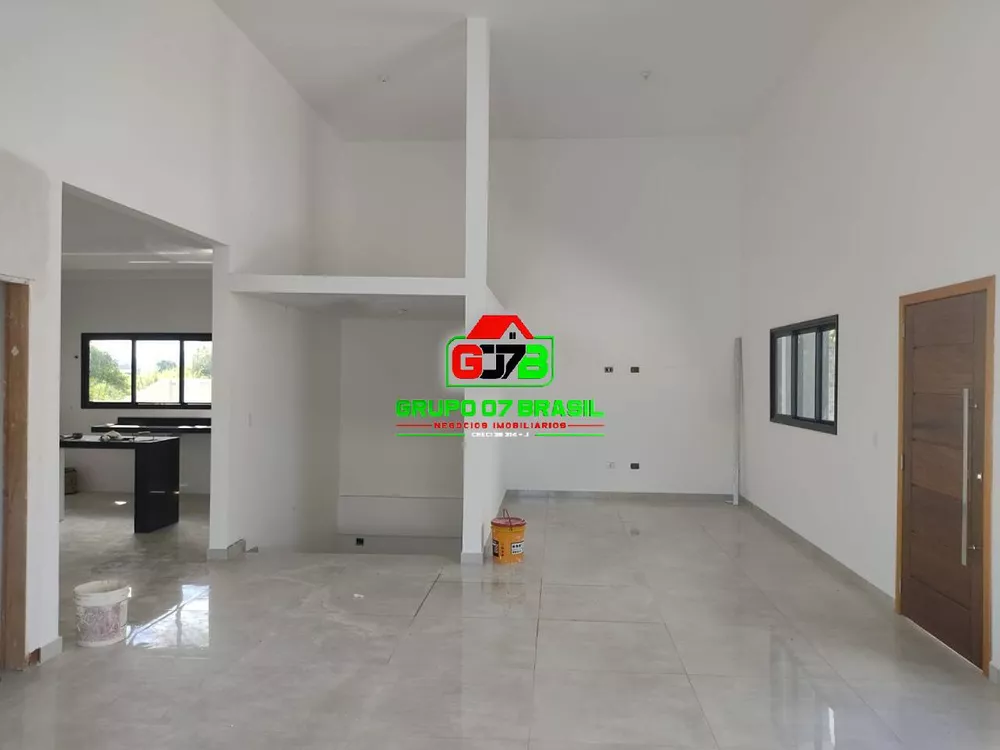 Casa à venda com 3 quartos, 329m² - Foto 10