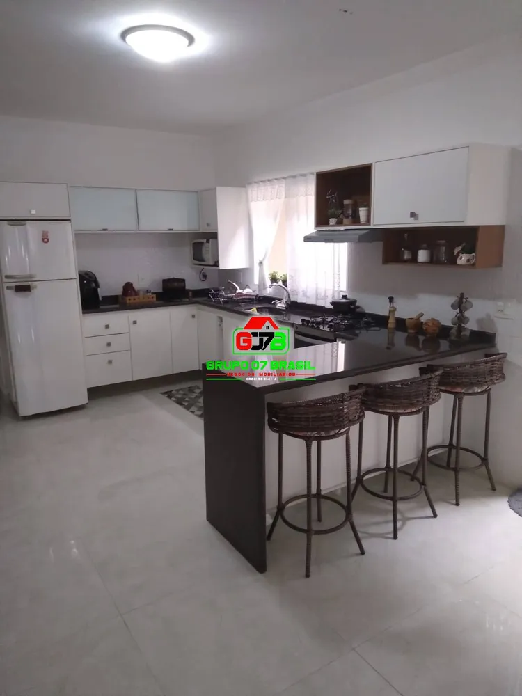 Casa, 3 quartos, 120 m² - Foto 1