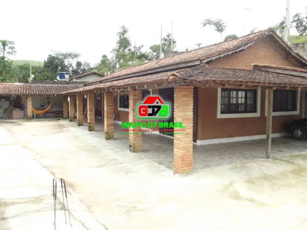 Chácara, 5 quartos, 1350 m² - Foto 2