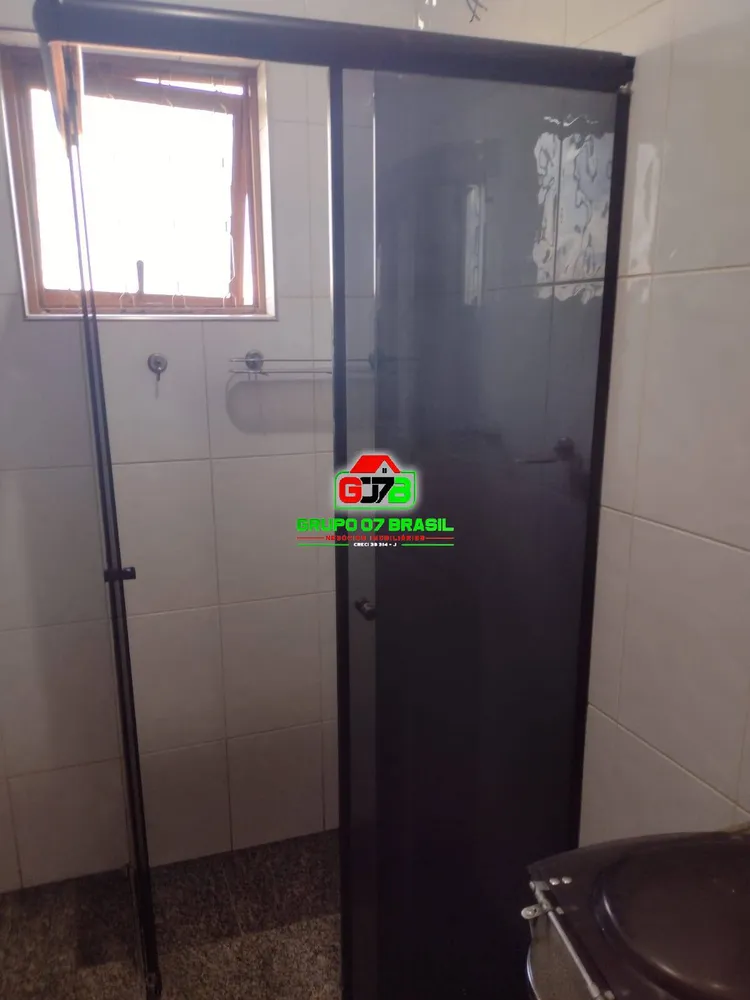 Sobrado, 4 quartos, 277 m² - Foto 2