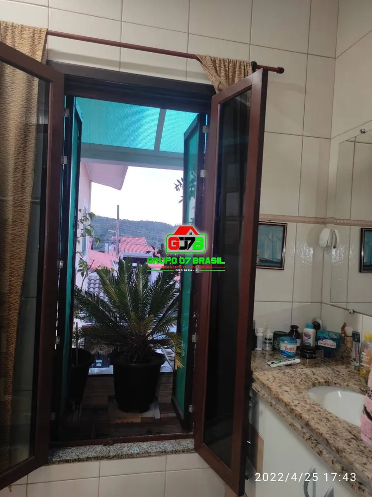 Sobrado, 3 quartos, 168 m² - Foto 2