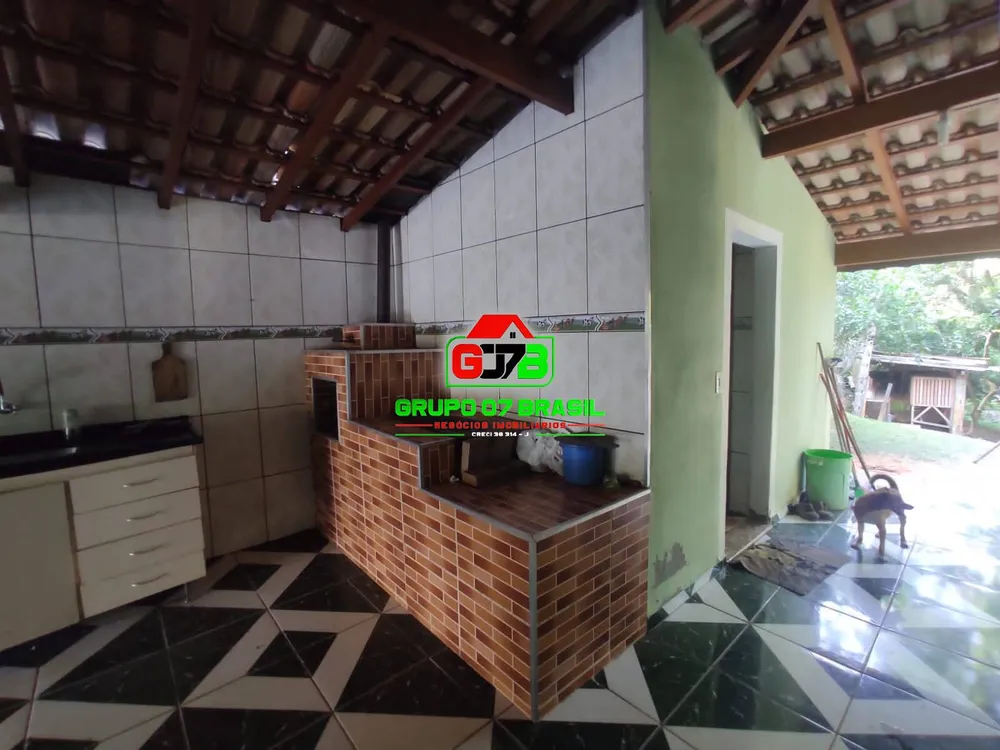 Chácara, 2 quartos, 2550 m² - Foto 1