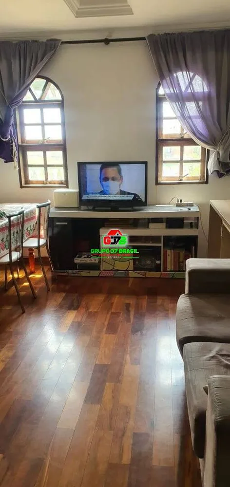 Sobrado, 6 quartos, 200 m² - Foto 1