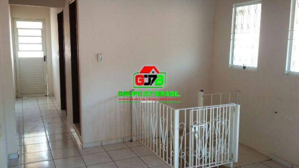 Sobrado, 2 quartos, 200 m² - Foto 2