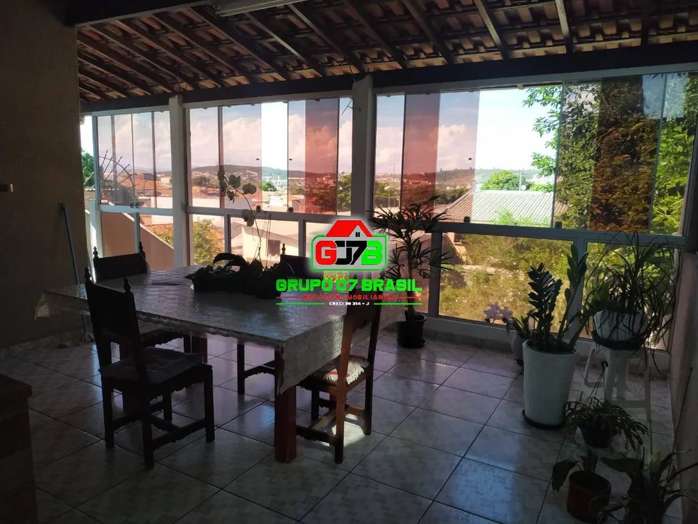Casa, 5 quartos, 250 m² - Foto 2