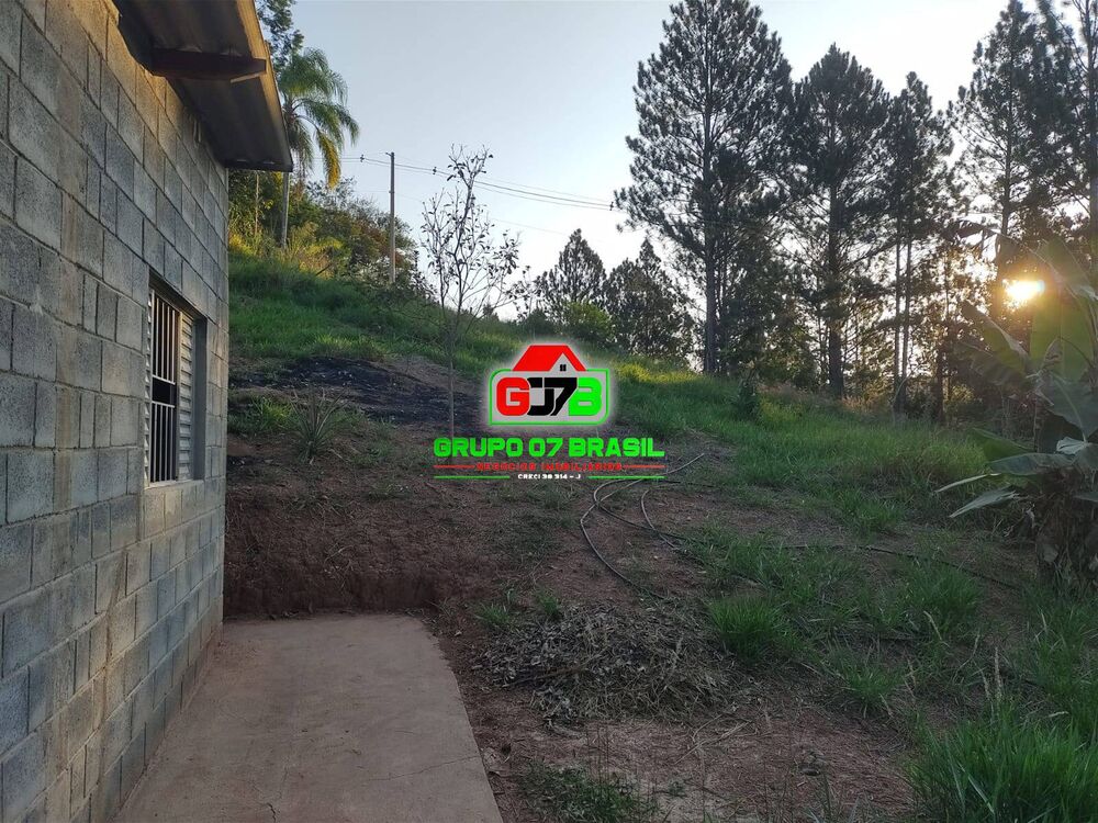 Chácara à venda com 2 quartos, 90m² - Foto 2