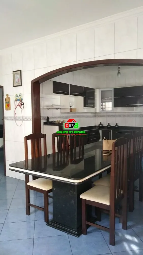 Casa, 5 quartos, 315 m² - Foto 4