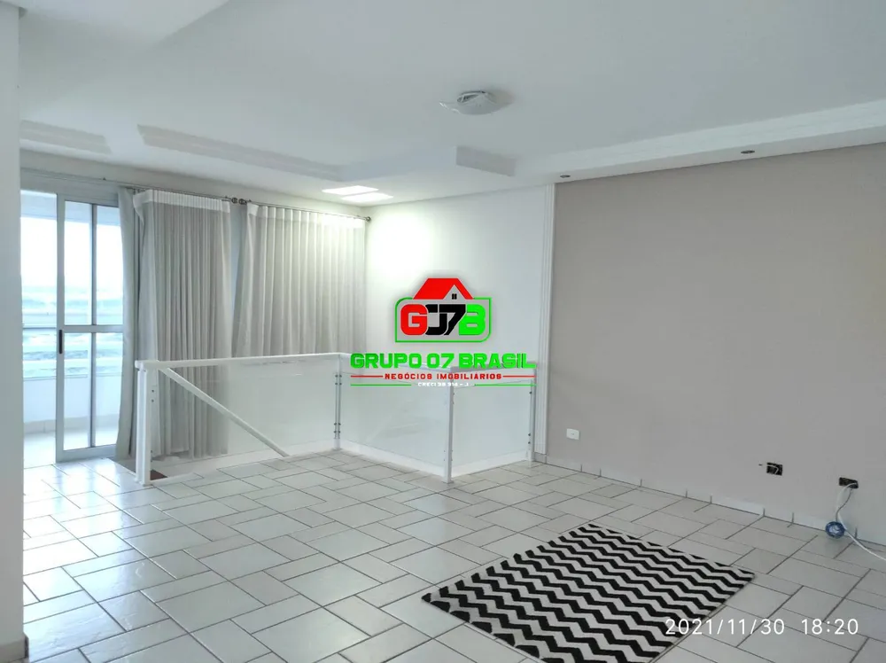 Apartamento, 3 quartos, 240 m² - Foto 11