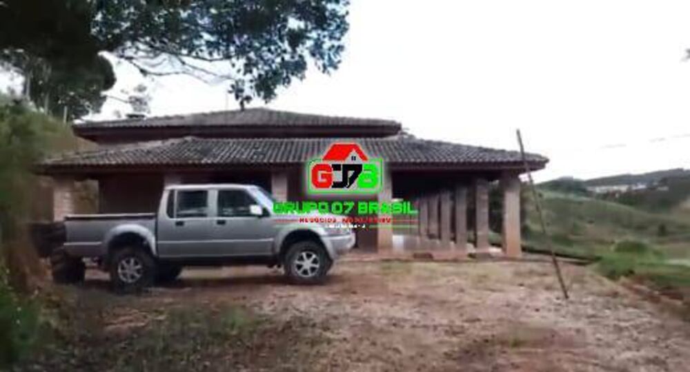Sítio à venda com 2 quartos, 250m² - Foto 1