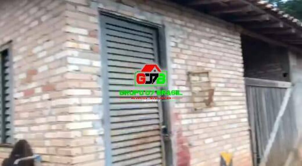 Sítio à venda com 2 quartos, 250m² - Foto 2