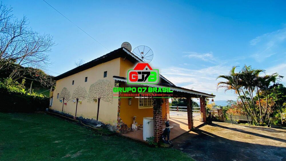 Chácara à venda com 3 quartos, 150m² - Foto 4